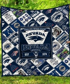 1874 Ncaa Nevada Wolf Pack Vintage Quilt Bedding Set with Collected Collection Quilt Blanket