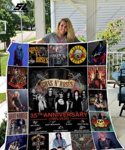 35th Anniversary Guns N' Roses Rock Band Quilted Bedding Set - Twin Size