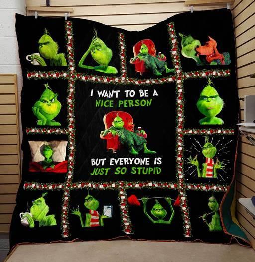 3D Grinch Blanket Quilt DUP - Perfect for Christmas