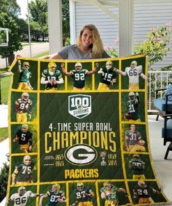 4-time Super Bowl Champions Green Bay Packers: Quilt Bedding Set with Fleece Blanket for Packers Fans