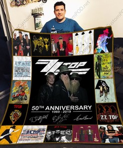 50th Anniversary Of Zz Top Band Vintage Quilt Bedding Set - Celebrate ZZ Top with a Nostalgic Quilt Bedding Set
