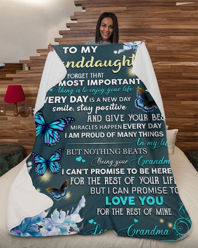 A Heartwarming Blanket for Granddaughter - Butterfly Themed Quilt Bedding Set Perfect for Gifting