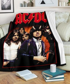 AC/DC Music Band Quilt Bedding Set - For fans of AC/DC, this quilt bedding set packs a powerful punch