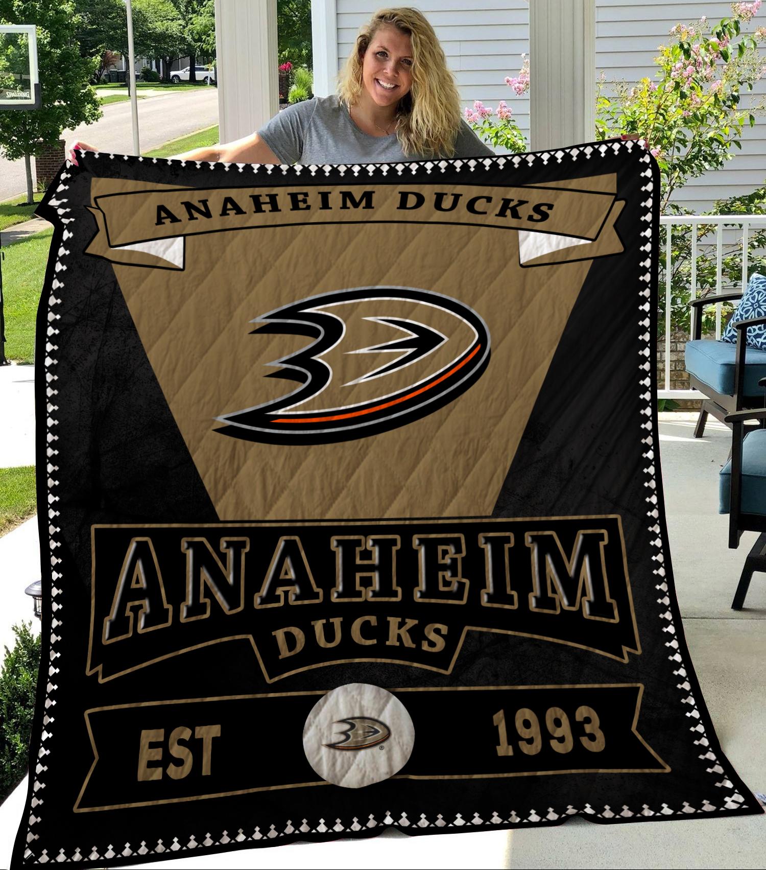 Anaheim Ducks Quilt Bedding Set - Perfect for NHL Fans