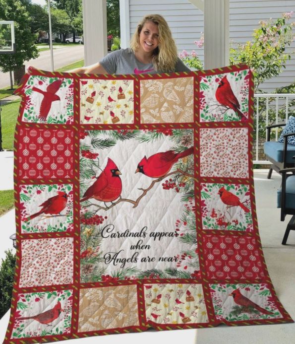Angels Are Near Cardinals Appear Pattern Quilt Blanket for Bed Set for Teens