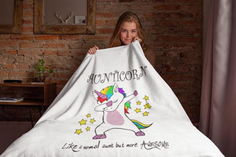 Aunticorn Quilt Blanket Gift for Awesome Aunts, Funny and Cute Auntie Gift