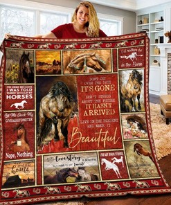 Beautiful Present Horse Quilt Bedding Set