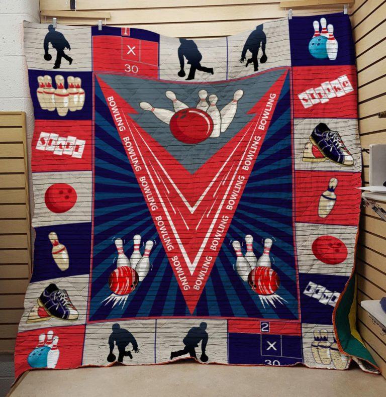 Bowling enthusiasts, add this fun quilt blanket to your collection