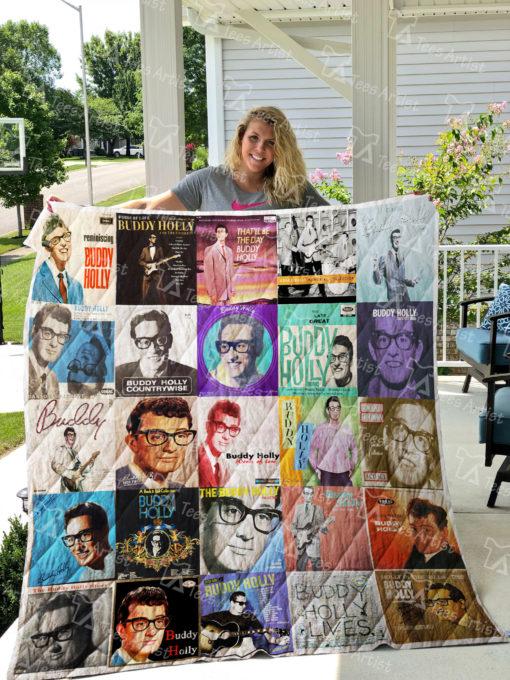 Buddy Holly fans, don't miss out on this beautiful quilt blanket