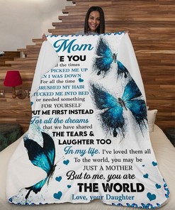 Butterfly Themed Blanket to Show Your Love to Mom