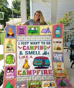 Camping And Smelling Like A Campfire Quilt Bedding Set - Perfect For Outdoor Enthusiasts