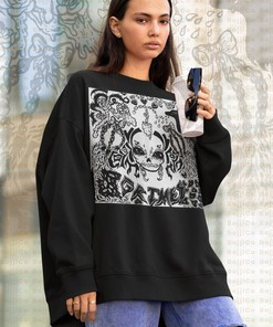 Canadian Musician Grimes Visionns Unisex Sweatshirt | Grimms Tees & Sweater | Musicial Gift | Grimes Vissionss Shirt