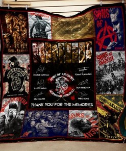 Celebrate the Sons of Anarchy anniversary with this awesome quilt blanket
