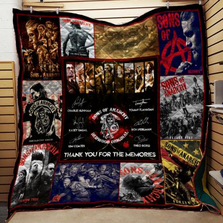 Celebrate the Sons of Anarchy anniversary with this awesome quilt blanket