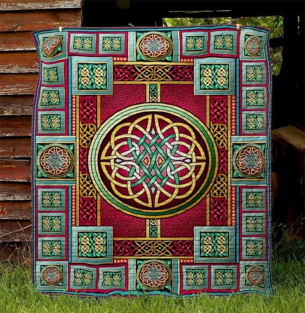 Celtic Art Quilt Bedding Set for Art History Fans