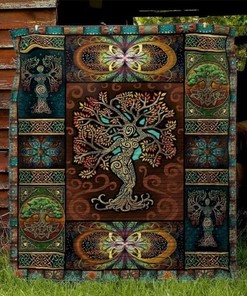 Celtic Pattern Tree Of Life Quilt Blanket for Fans of Celtic Symbolism