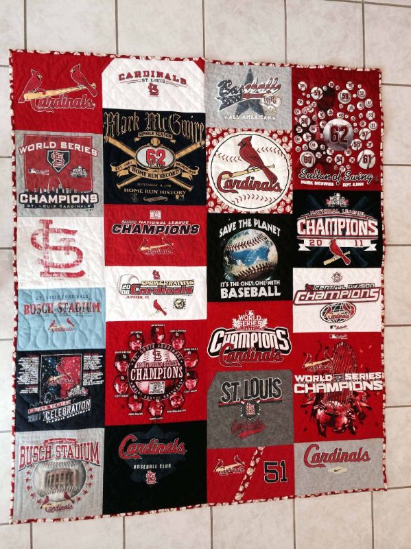 Champions St. Louis Cardinals Quilt Bedding Set