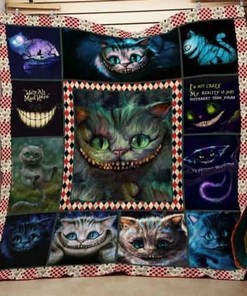 Cheshire Cat Smiling Quilt Blanket - A Must-Have for Alice in Wonderland Fans