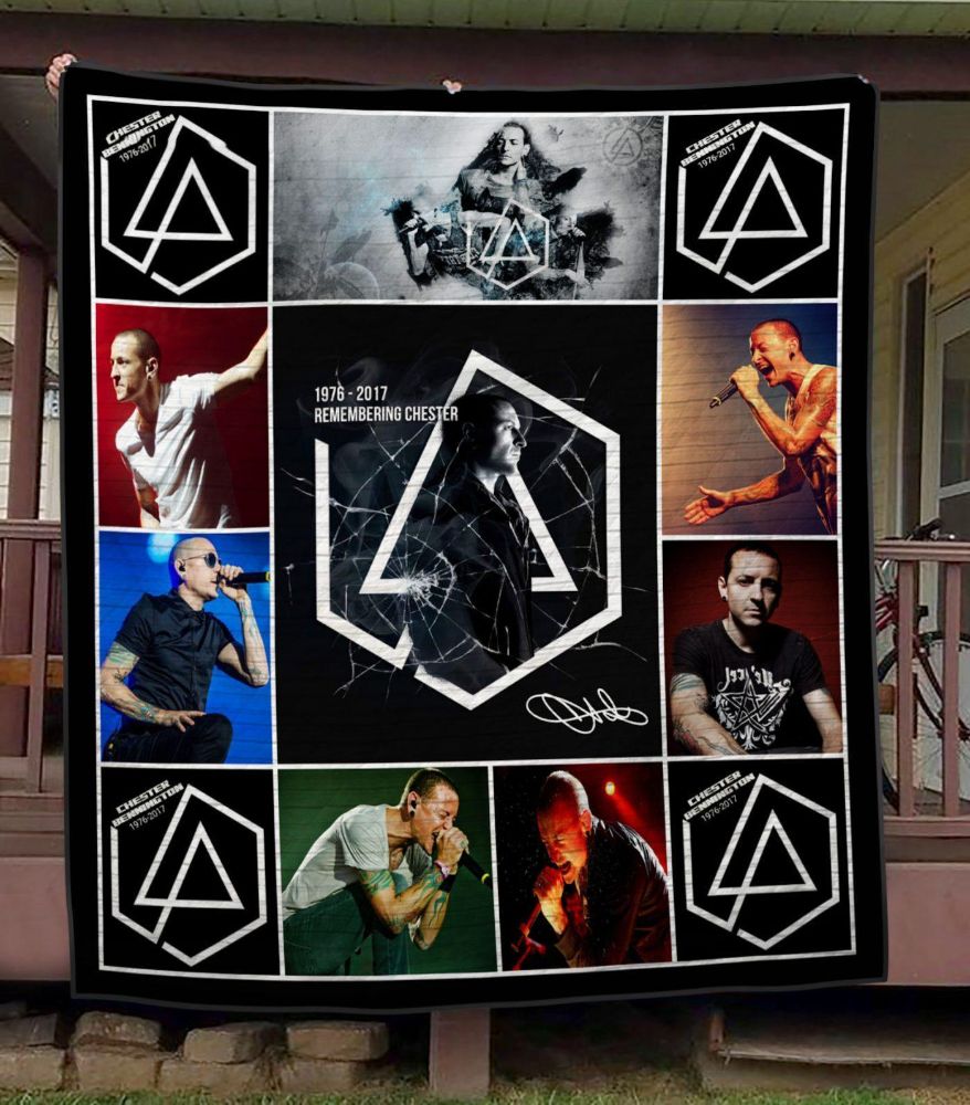 Chester Bennington's Legacy Lives on Hvt030605 Quilt Blanket
