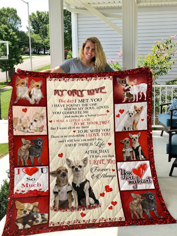 Chihuahua Dog Quilt Bedding Set for a Cozy Night's Sleep