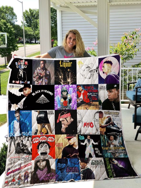 Chris Brown Throws Quilt Bedding Set for Music Fans