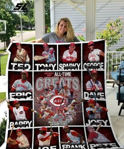 Cincinnati Reds Collected Quilt Bedding Set - Perfect for Fans of All Ages