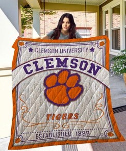 Clemson University NCAA Clemson Tigers Collection Quilt Bedding Set