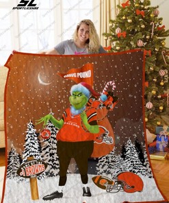 Cleveland Browns 06 Quilt Blanket for a Cozy Night In