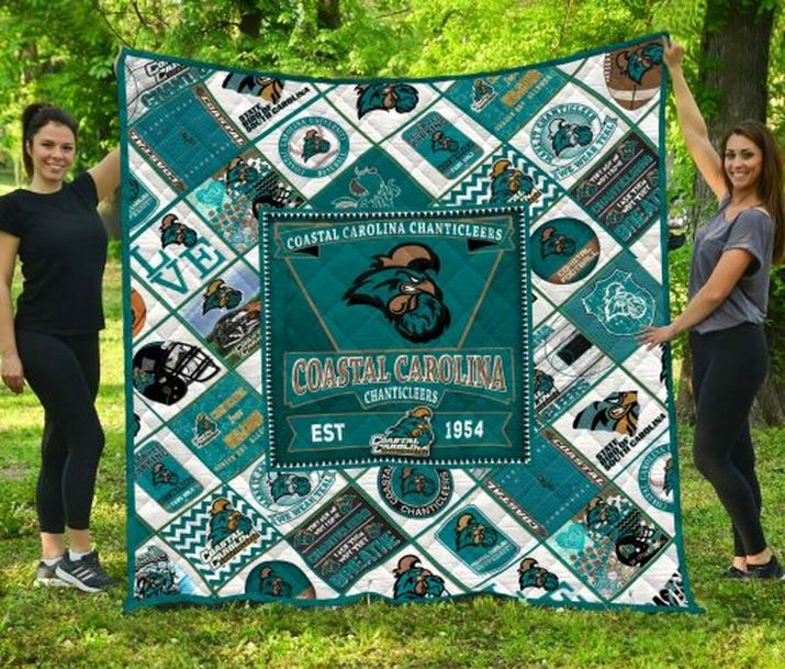 Coastal Carolina Chanticleers NCAA Quilted Bedding Set for a Cozy and Stylish Bed.