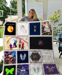 Coldplay Quilt Blanket DUP for a Cozy Night In with Music