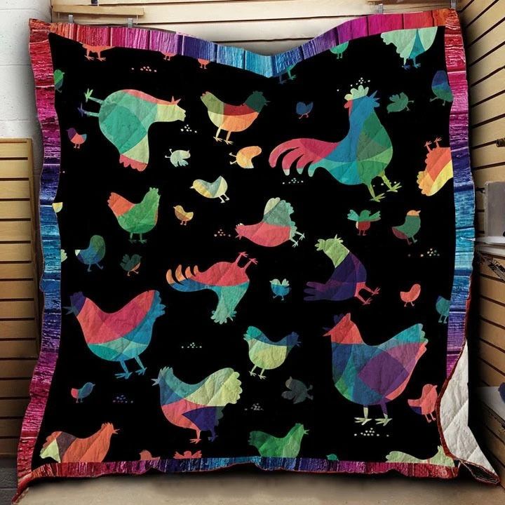 Colorful Chicken Lo Quilt Blanket for Animal Lovers