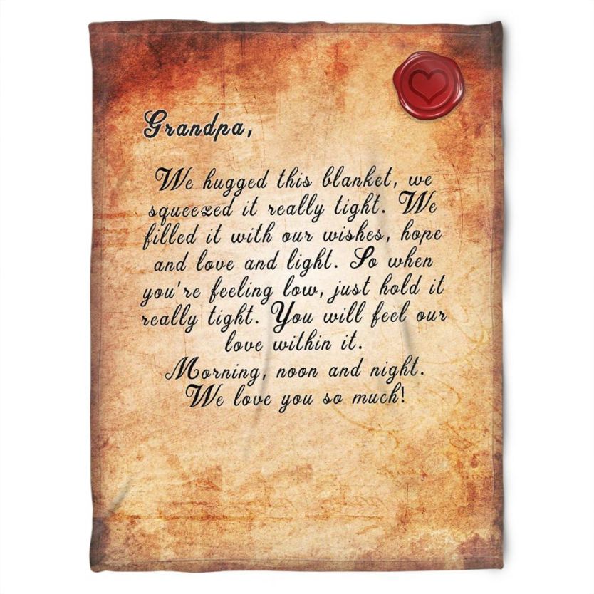 Cozy Hug Quilt Bedding Set for Grandparents - A Present Filled with Love and Warmth