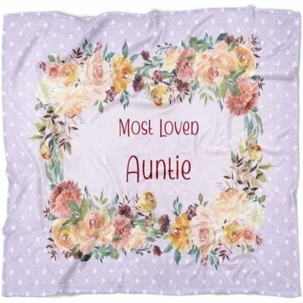 Cute Auntie From Niece Or Nephew Best Aunt Bedding Set - Treat your aunt to this sweet and comfy quilt bedding set.