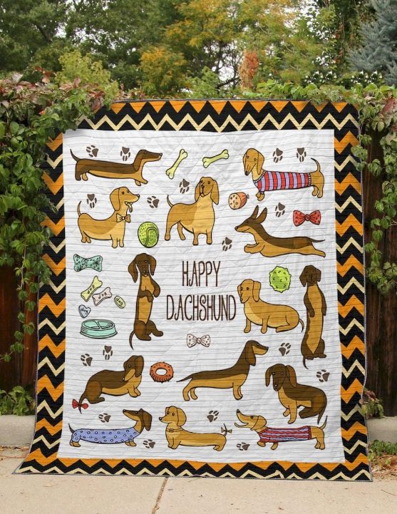 Dachshund lovers, cuddle up with this cute fan art quilt blanket