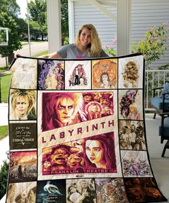 Decorate With Your Love Of Labyrinth With Franklin Theatre Labyrinth Custom Quilt Quilt Blanket