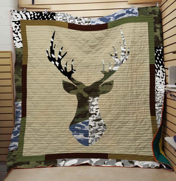 Deer Camouflage Quilt: Perfect For Any Hunter Or Outdoorsman