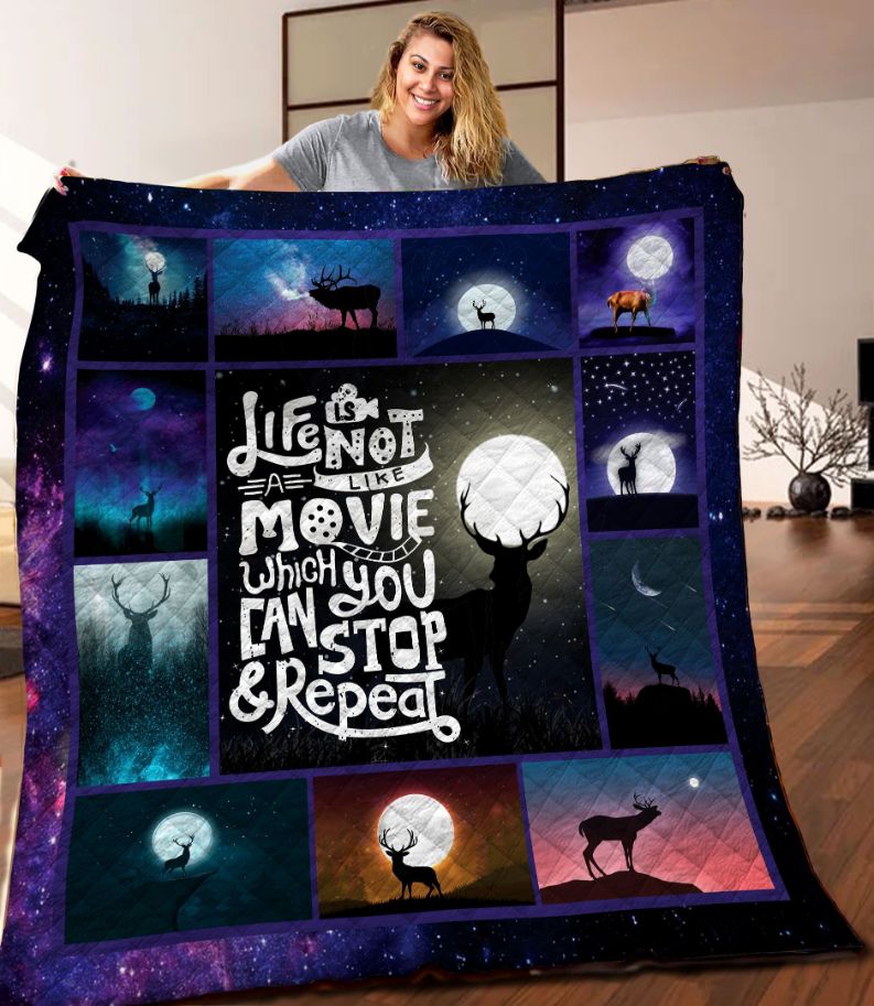 Deer lovers, show off your love for the forest with this quilt blanket