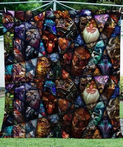 Dota 2 fans, add this washable handmade quilt to your room decor