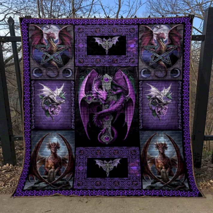 Dragon Cross Dragon Quilt Blanket for Fantasy Fans