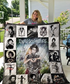 Edward Scissorhands Poster Quilt Blanket - Ideal for Fans of the Movie