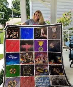 Electric Light Orchestra Elo For Fans Quilt Blanket - Celebrate the music of ELO with this stylish quilt blanket.