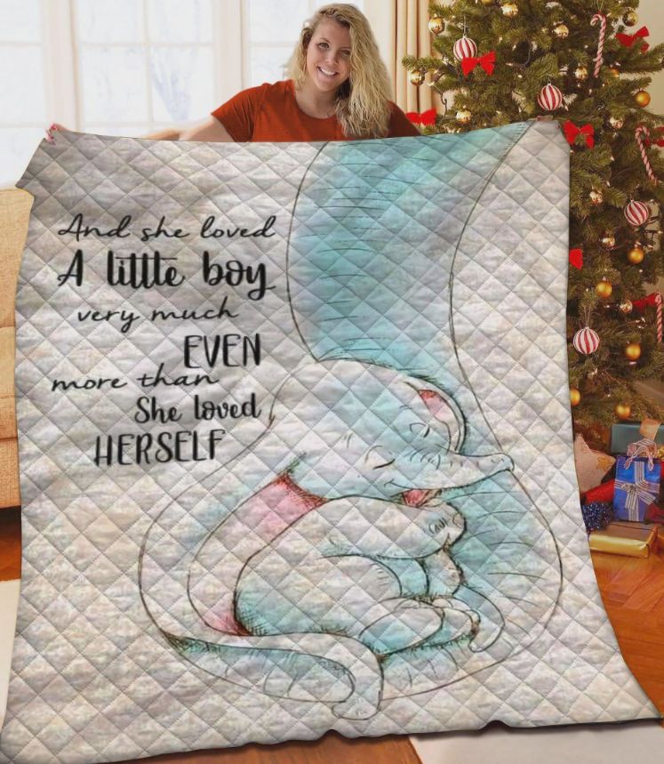 Elephant Family Quilt Bedding Set for Animal Lovers