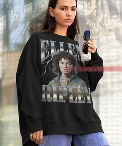Ellen Ripley Badass Women Shirt - Ellen Ripley Alien Shirt, Sigourney Weaver Retro 90s design for Movie Fans