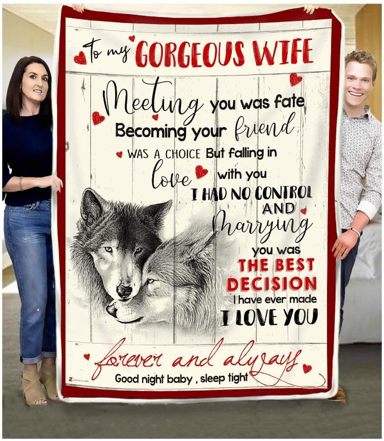 Enchanting Wolf Blanket for Future Wife to Capture Her Heart