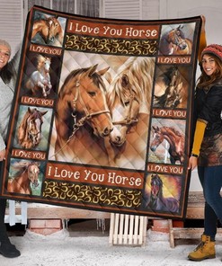 Endearing Love Horse Quilt Bedding Set