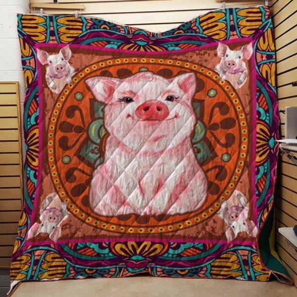 Farmer Who Love Pig Quilt Blanket for Animal and Farm Lovers