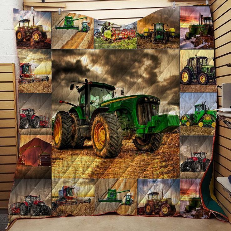 Farmer and Tractor Quilt Bedding Set for Agriculture Enthusiasts