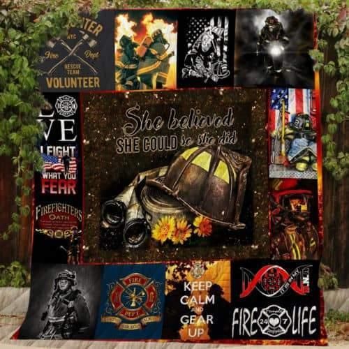 Female Firefighter Quilt Blanket - She Believed She Could So She Did