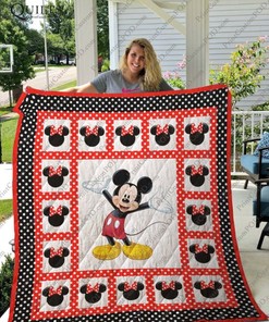Festive Mickey Mouse Border Quilt Blanket for Fans - Soft and Warm