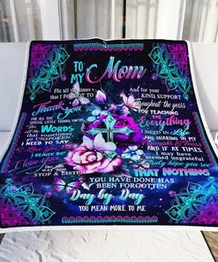 Fleece Blanket to Remind Moms of Their Daily Efforts for Children